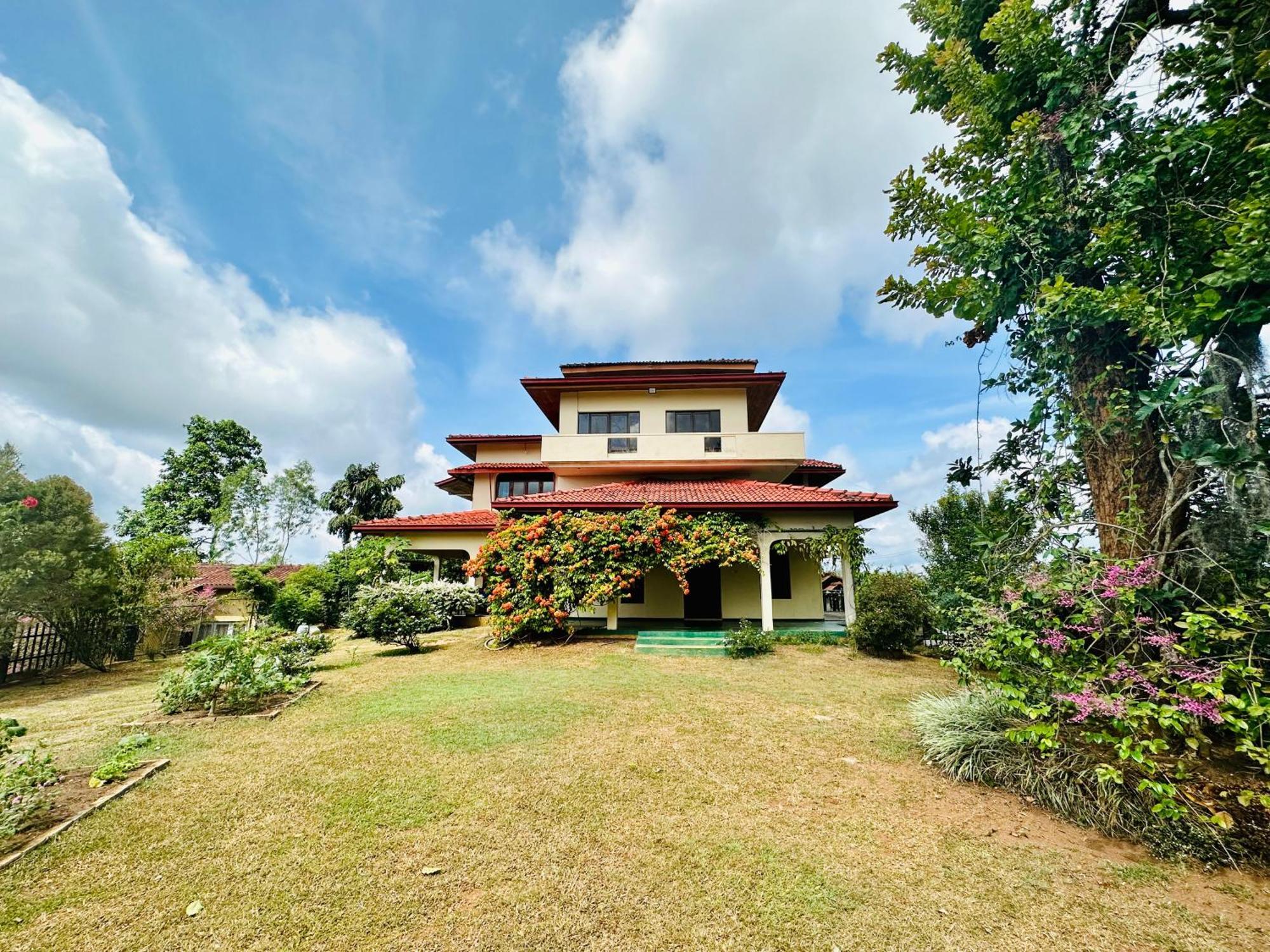 The Views Kandy - 360 Mountain View Bagian luar foto