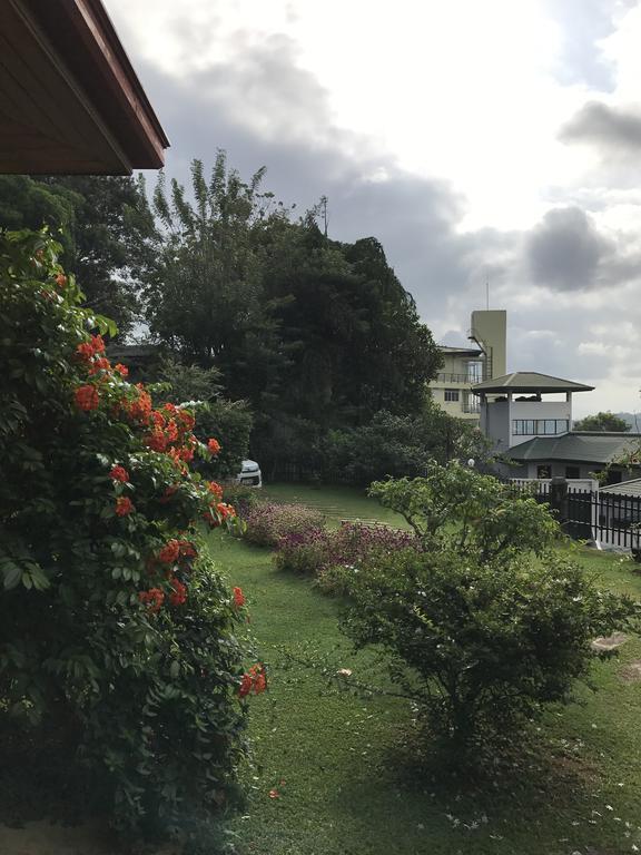 The Views Kandy - 360 Mountain View Bagian luar foto